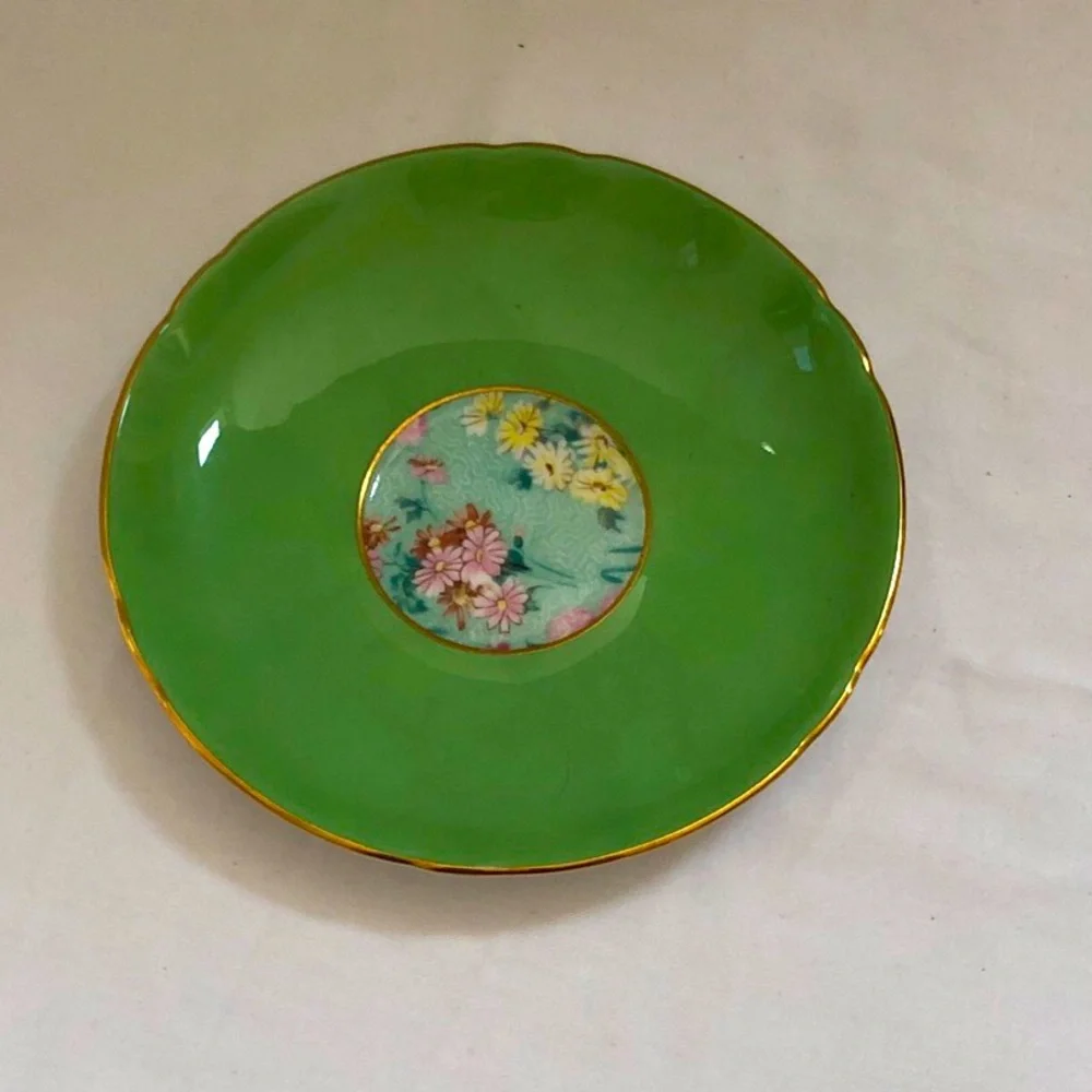 Shelley Chintz Melody Fine Bone China Green Tea Cup Saucer Gold Edge England - Picture 12 of 12